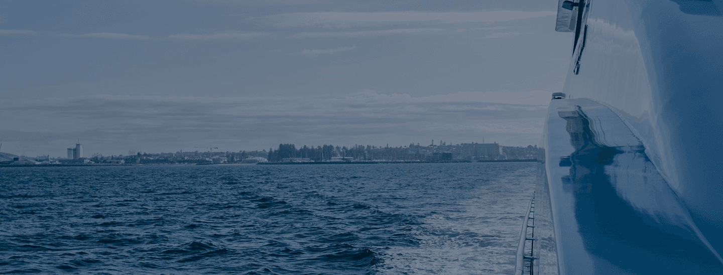 yacht-side.png